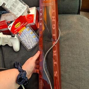 Clip in 18 inch hair extensions(no offers)